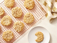 oatmeal raisin cookie
